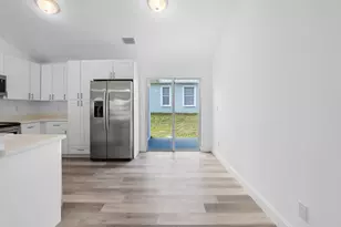 224 SW 16th Pl Pl SW, Vero Beach, FL 32962 - Photo 15