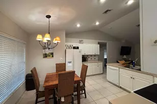 1094 Raintree Ln, Wellington, FL 33414 - Photo 5