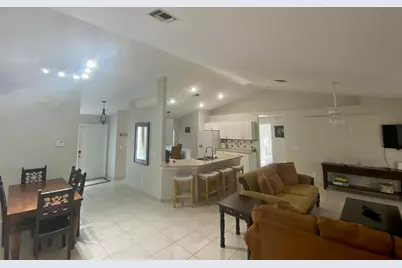 1094 Raintree Lane, Wellington, FL 33414 - Photo 13