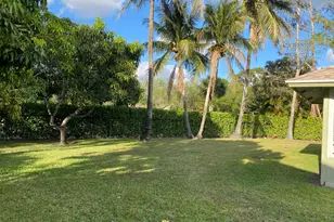 1094 Raintree Ln, Wellington, FL 33414 - Photo 27