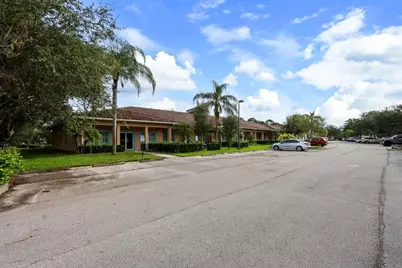 1405 SE Goldtree Drive, Port Saint Lucie, FL 34952 - Photo 7