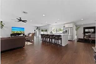 22111 W Serenata Cir Circle W, Boca Raton, FL 33433 - Photo 5