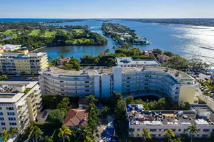 389 S Lake Dr, Palm Beach, FL 33480 - Photo 29