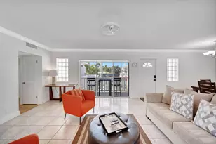 2724 NE 14th St, Fort Lauderdale, FL 33304 - Photo 5