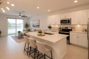 206 SE Woodbark St, Port Saint Lucie, FL 34984 - Photo 3