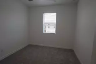 206 SE Woodbark St, Port Saint Lucie, FL 34984 - Photo 15