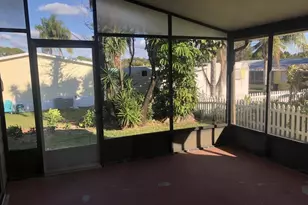 7847 SE Swan Ave, Hobe Sound, FL 33455 - Photo 5