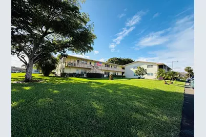 135 Easthampton #F, West Palm Beach, FL 33417 - Photo 29