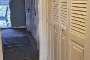 198 E Preston Way, Boca Raton, FL 33434 - Photo 13