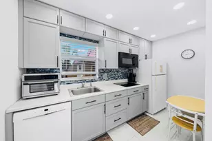 129 Lake Carol Dr, West Palm Beach, FL 33411 - Photo 17