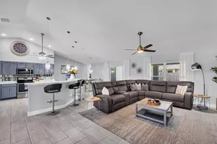 5905 NW Hann Dr, Port Saint Lucie, FL 34986 - Photo 15