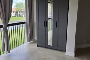 706 Freedom Ct, Deerfield Beach, FL 33442 - Photo 23