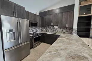 706 Freedom Ct, Deerfield Beach, FL 33442 - Photo 1