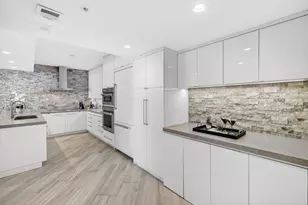 100 S Birch Rd, Fort Lauderdale, FL 33316 - Photo 13