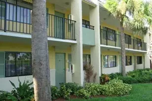 1205 Meadows Cir, Boynton Beach, FL 33436 - Photo 1