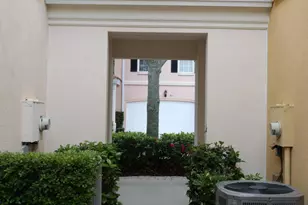 80 Live Oak Cir, Tequesta, FL 33469 - Photo 11