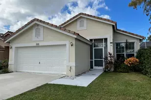 717 Lake Wellington Dr, Wellington, FL 33414 - Photo 1