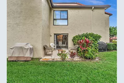 8410 Casa Del Lago, Boca Raton, FL 33433 - Photo 3