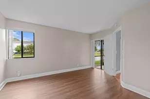 5545 Courtyard Dr, Margate, FL 33063 - Photo 11