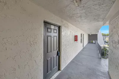 9101 Lime Bay Boulevard #312, Tamarac, FL 33321 - Photo 17