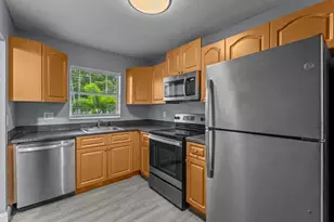 120 Sparrow Dr, Royal Palm Beach, FL 33411 - Photo 3