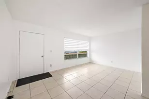 2929 SE Ocean Blvd, Stuart, FL 34996 - Photo 5