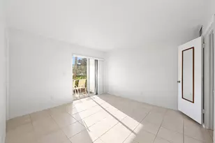 2929 SE Ocean Blvd, Stuart, FL 34996 - Photo 11