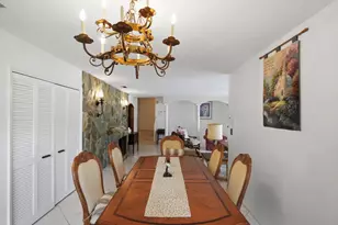 4490 NW 43rd St, Lauderdale Lakes, FL 33319 - Photo 13