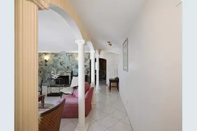 4490 NW 43rd Street, Lauderdale Lakes, FL 33319 - Photo 5