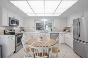 4490 NW 43rd St, Lauderdale Lakes, FL 33319 - Photo 15