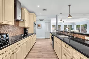 3204 Beacon St, Pompano Beach, FL 33062 - Photo 9