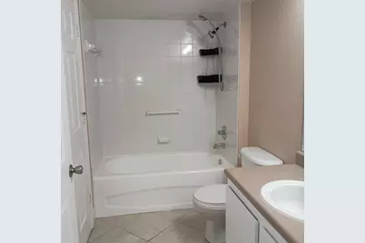 131 SW Palm Drive #201, Port Saint Lucie, FL 34986 - Photo 19