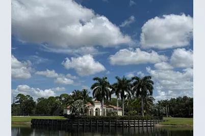 187 SE Via Sangro, Port Saint Lucie, FL 34952 - Photo 37