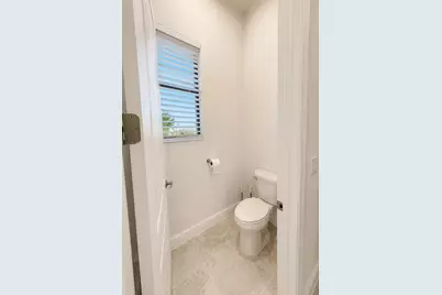 187 SE Via Sangro, Port Saint Lucie, FL 34952 - Photo 15