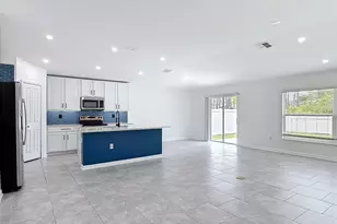 1312 Peach Crk Dr, Osteen, FL 32764 - Photo 7