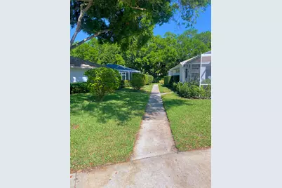 2802 Pin Oak Court, Palm Beach Gardens, FL 33410 - Photo 3