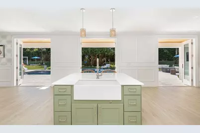 8389 SE Woodcrest Place, Hobe Sound, FL 33455 - Photo 9