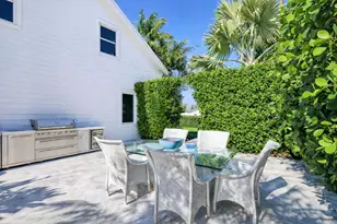 8389 SE Woodcrest Pl, Hobe Sound, FL 33455 - Photo 21