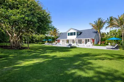 8389 SE Woodcrest Place, Hobe Sound, FL 33455 - Photo 3