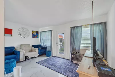 66 Woodland Drive #204, Vero Beach, FL 32962 - Photo 5