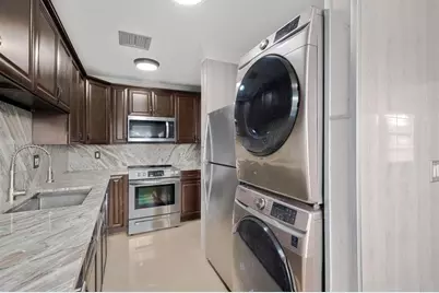 2601 Red Hibiscus Boulevard, Delray Beach, FL 33445 - Photo 9