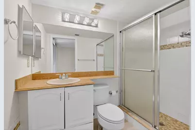 5100 Las Verdes Circle #215, Delray Beach, FL 33484 - Photo 19