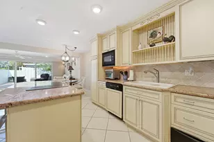 2701 Ocean Dr, Vero Beach, FL 32963 - Photo 21
