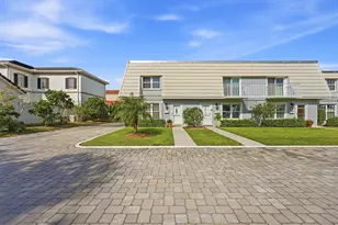 2701 Ocean Dr, Vero Beach, FL 32963 - Photo 3