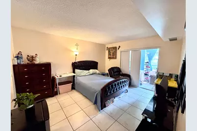 7400 NW 5th Place #105, Margate, FL 33063 - Photo 5