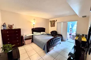 7400 NW 5th Pl, Margate, FL 33063 - Photo 5