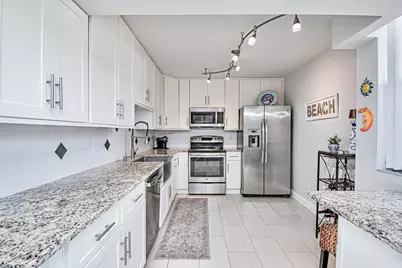 8200 Lakeshore Drive #2010, Hypoluxo, FL 33462 - Photo 11