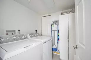 8200 Lakeshore Dr, Hypoluxo, FL 33462 - Photo 23