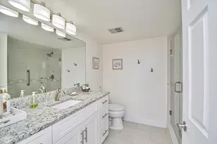 8200 Lakeshore Dr, Hypoluxo, FL 33462 - Photo 17