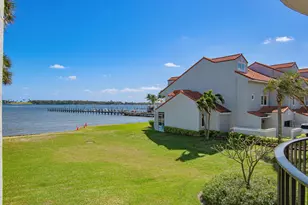 8200 Lakeshore Dr, Hypoluxo, FL 33462 - Photo 5